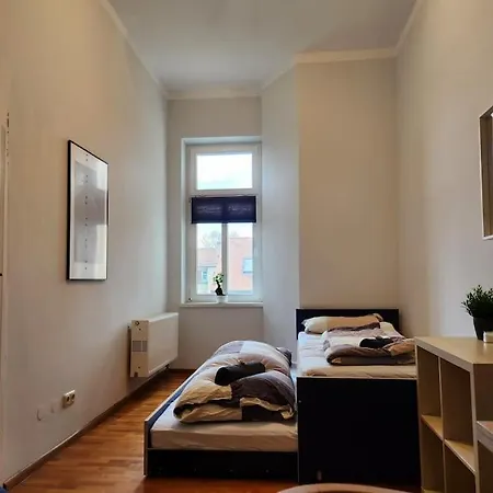 4 Raum Mit Balkon Auf 120sqm In Lage Lejlighed *