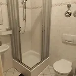 4 Raum Mit Balkon Auf 120sqm In Lage شقة