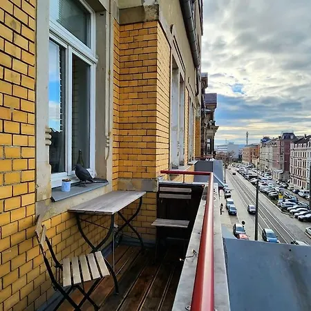 4 Raum Mit Balkon Auf 120sqm In Lage شقة دريسدن